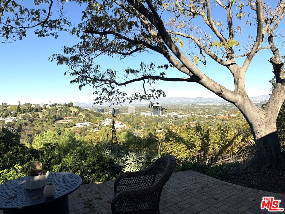 15570 Briarwood Drive