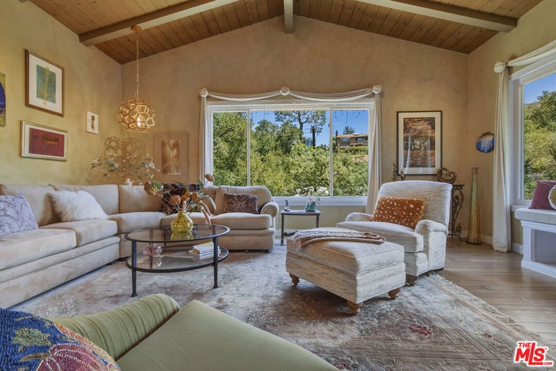 4243 Morro Drive