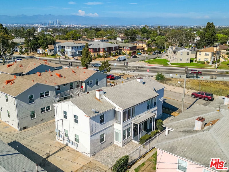 8207 Crenshaw Drive
