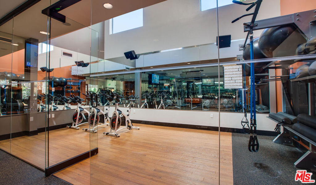 Properties 2 5916 Las Virgenes Road 34-483