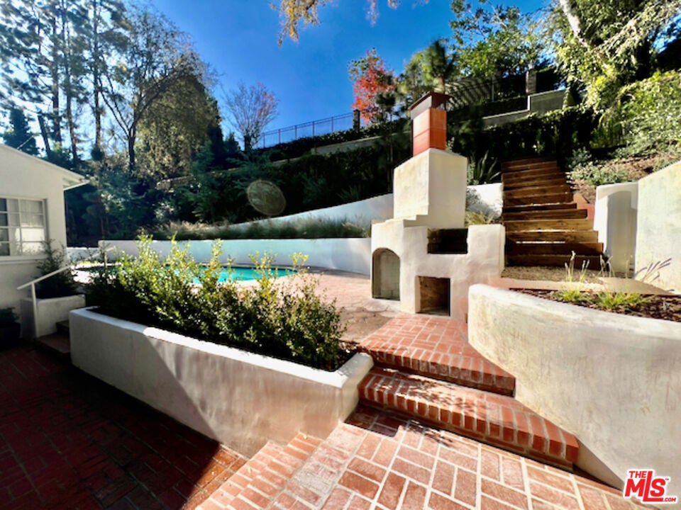 155 Acari Drive