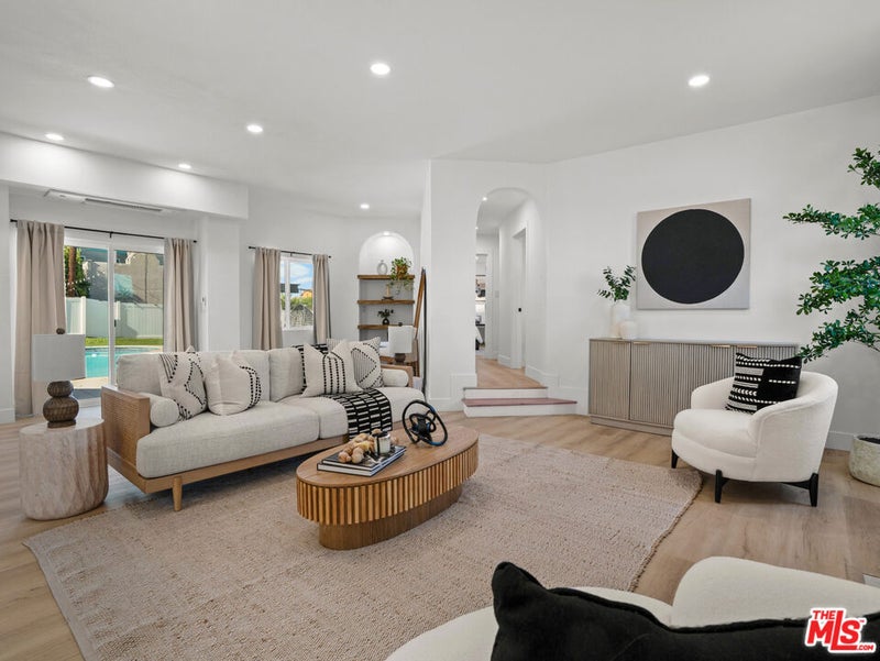 4151 W 63rd Street