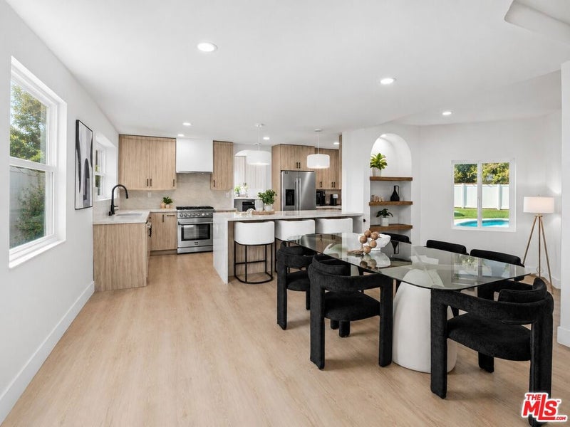 4151 W 63rd Street