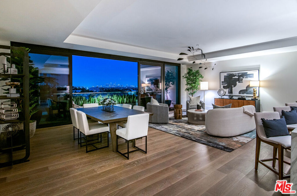 8420 W Sunset Boulevard 604