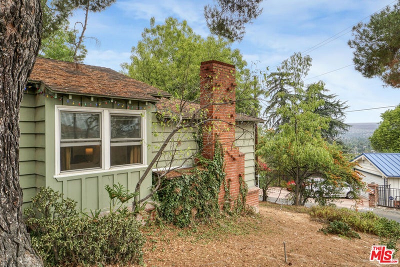 22460 Venido Road