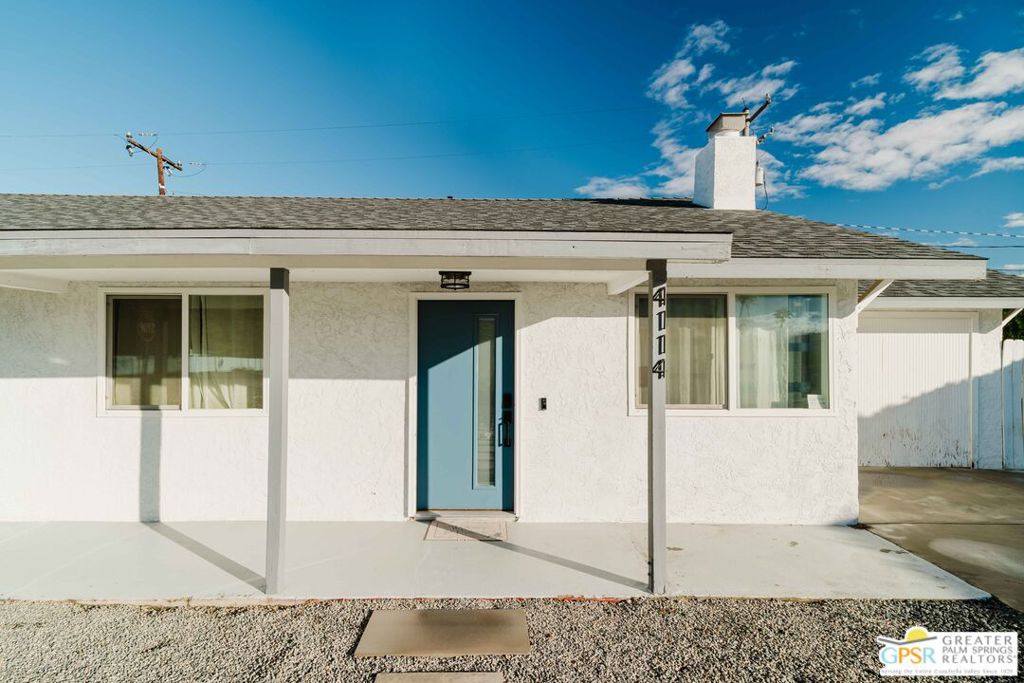 4114 E Calle San Raphael