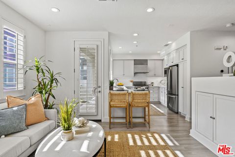 6010 Celedon Creek 4 Playa Vista CA 90094
