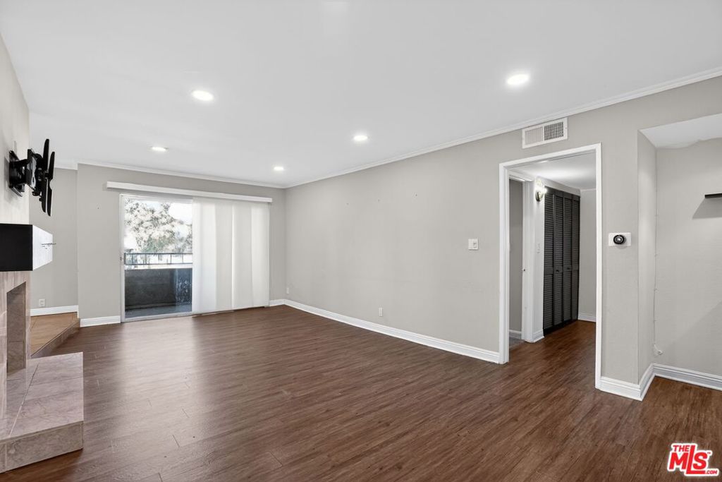 12940 Riverside Drive 101