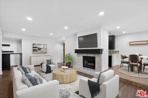 12940 Riverside Drive 101 Sherman Oaks CA 91423