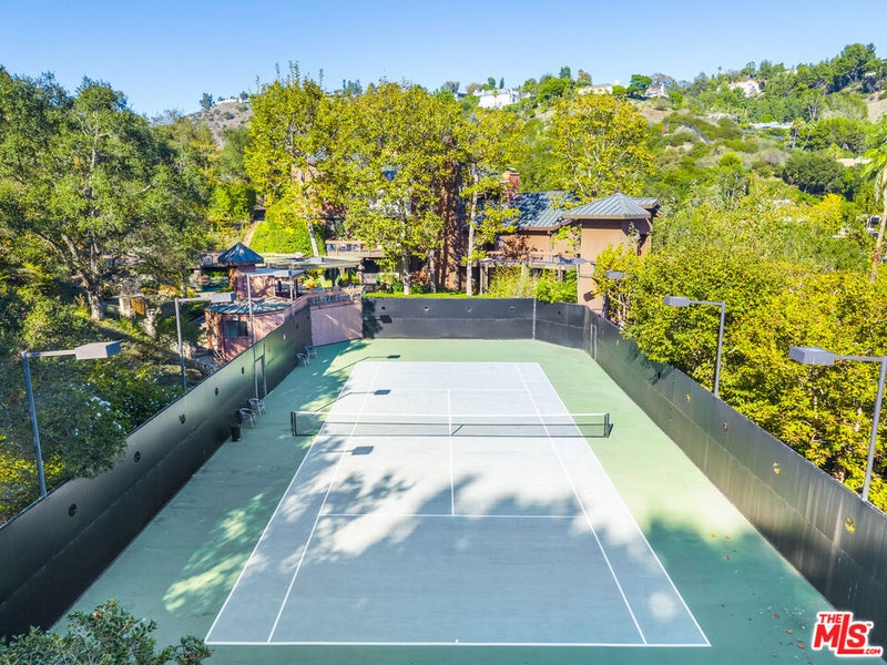1119 Moraga Dr