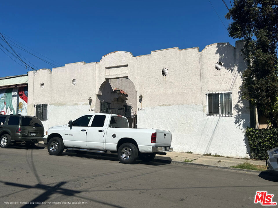 2505 Malabar Street