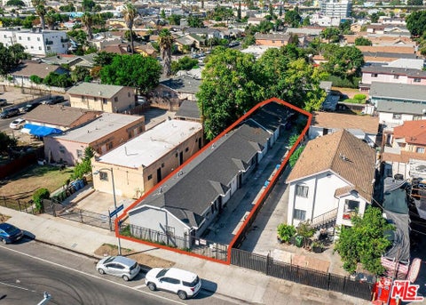 Photo of 8441 S Main Street, Los Angeles, CA 90003 (MLS # 26103150)
