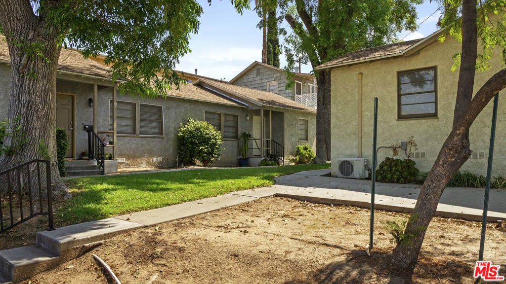 4561 Main Street