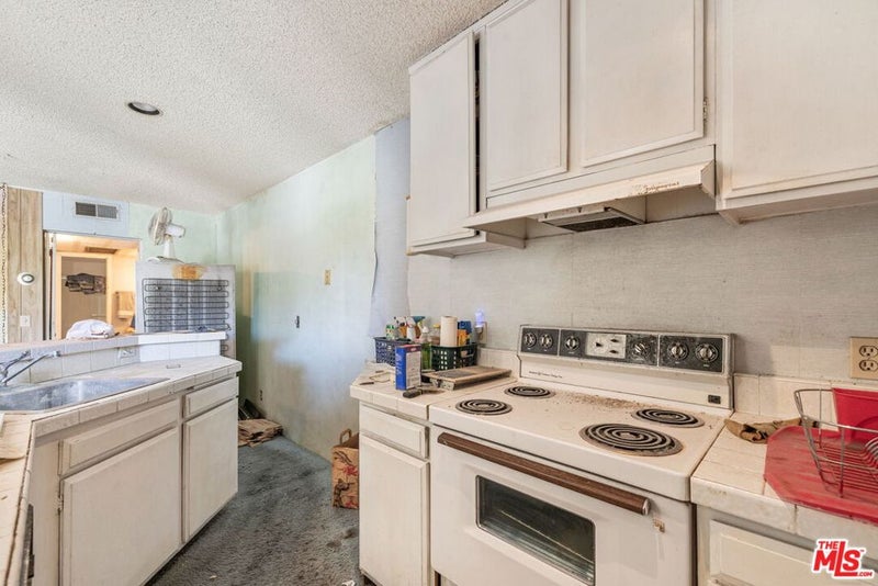 5300 E Waverly Drive 4202