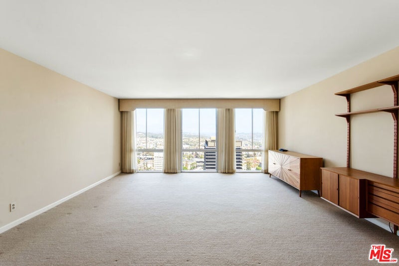 800 W 1st Street 3001