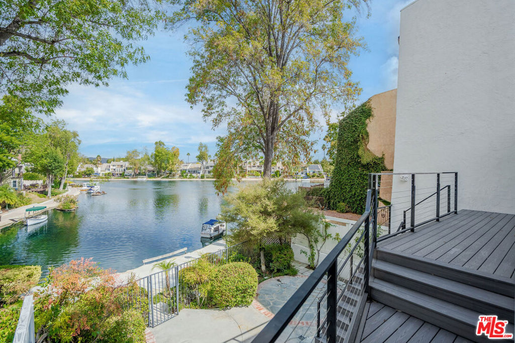 4618 Park Mirasol