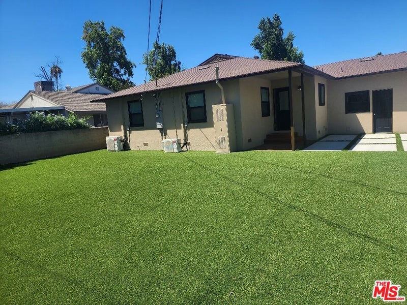 4145 Via San Luis