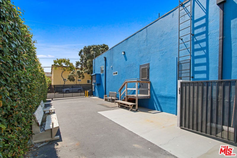 2331 4th Street