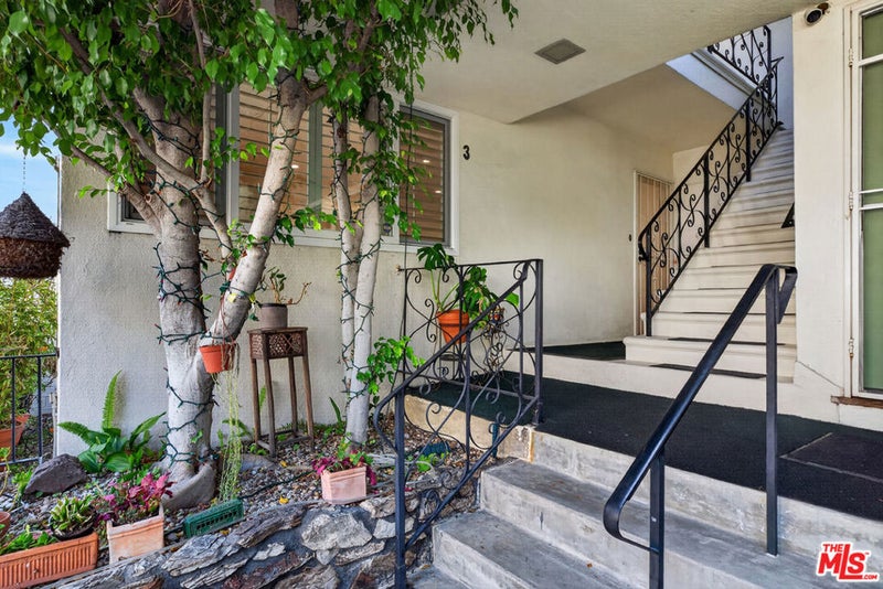 4563 Finley Avenue 3