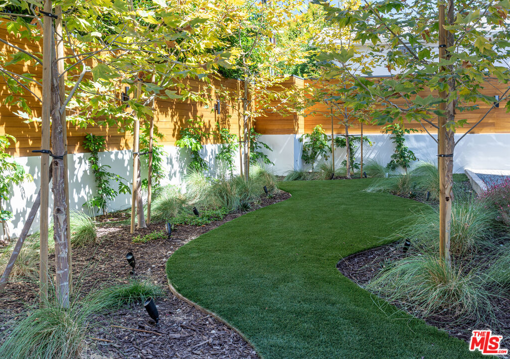 1573 Hi Point Street