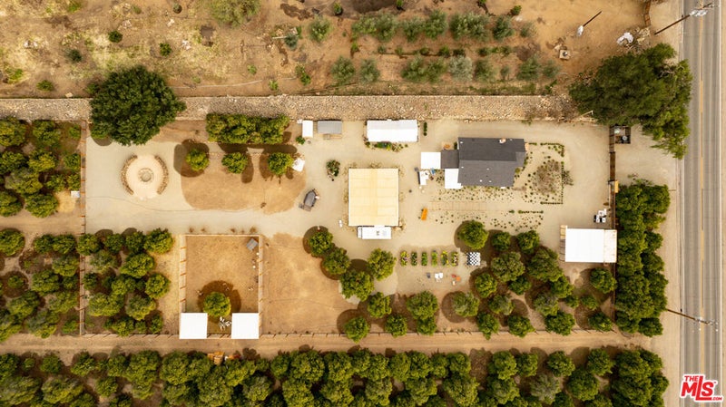 828 985 Fordyce Rd & 2561 Grand Avenue