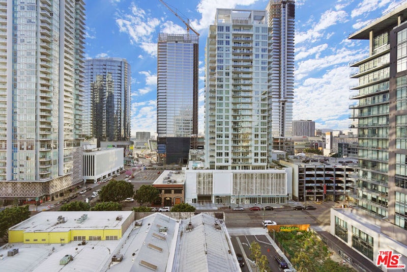 1155 S Grand Avenue 516