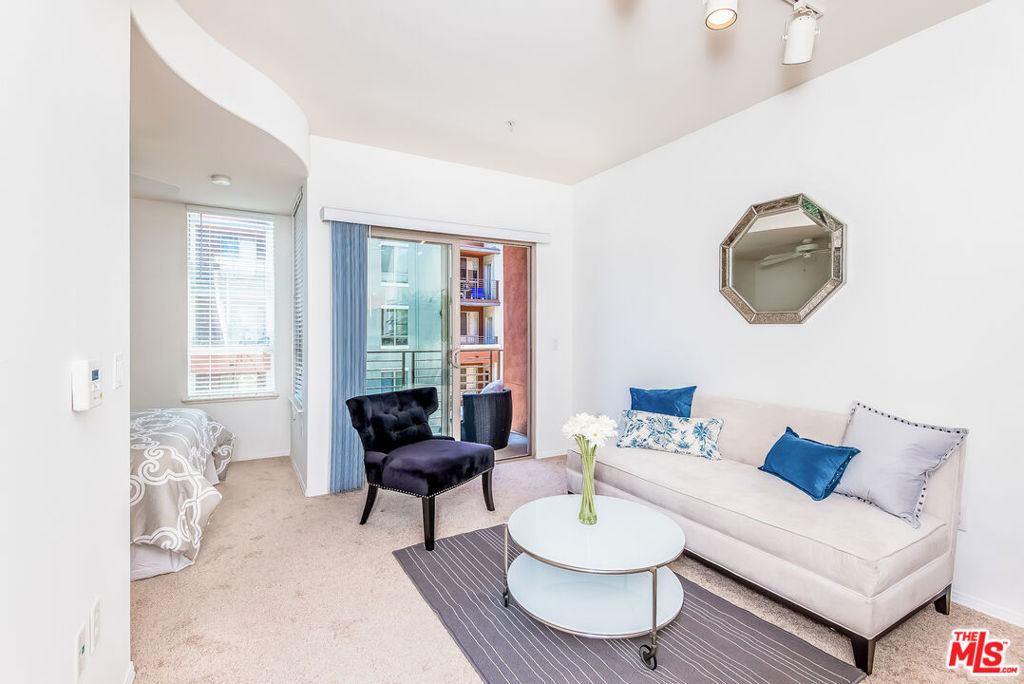 100 S Alameda Street 346