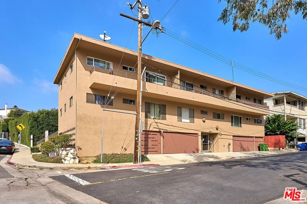 4587 Don Tomaso Drive