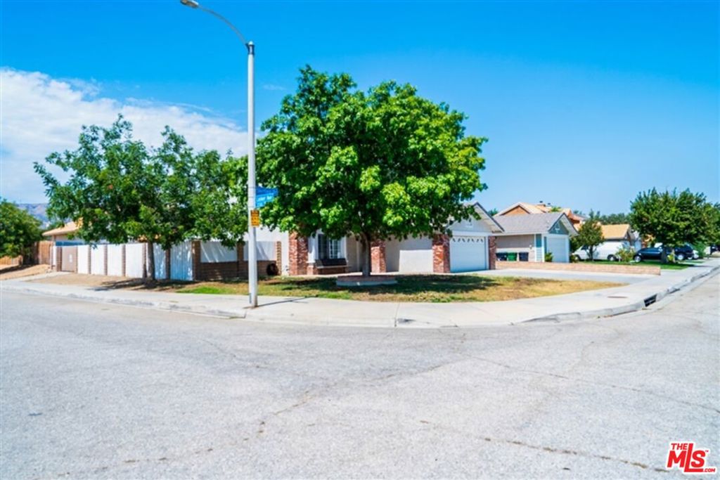 37411 Sheffield Drive