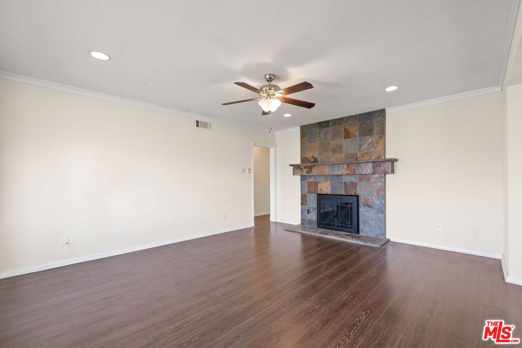 1150 Levinson Street