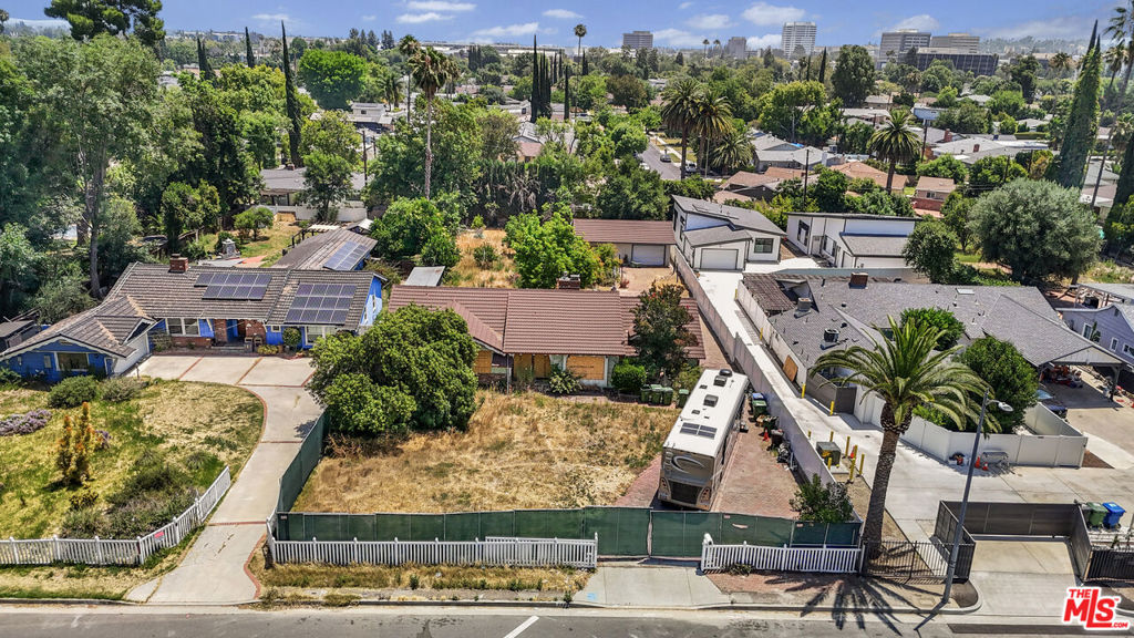 6540 Shoup Avenue