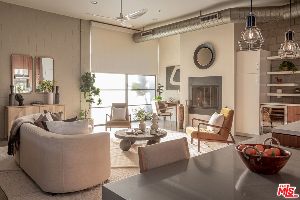 1534 17th Street 105