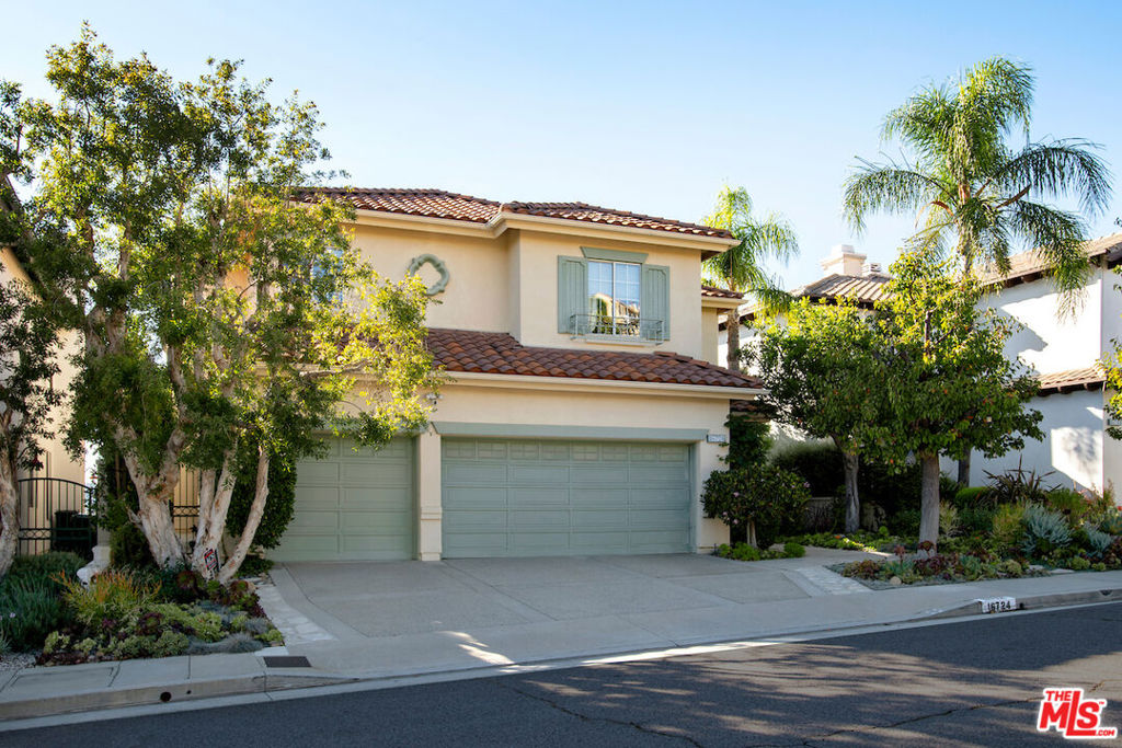 16724 Calle Arbolada