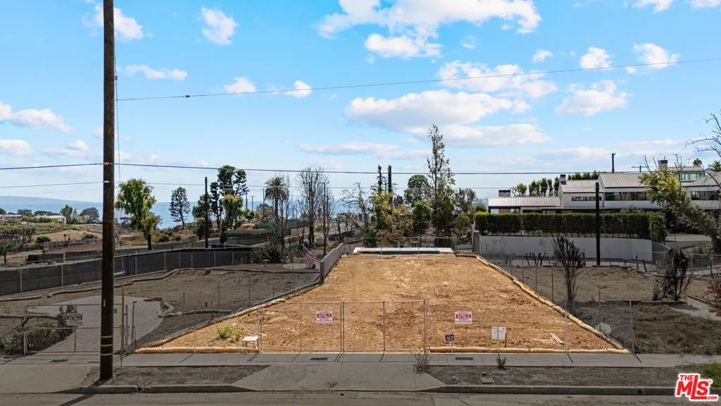 Pacific Palisades, California 90272, United States, ,Land,Active,208993