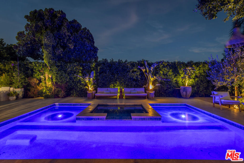 Properties 1 7442 Capps Avenue