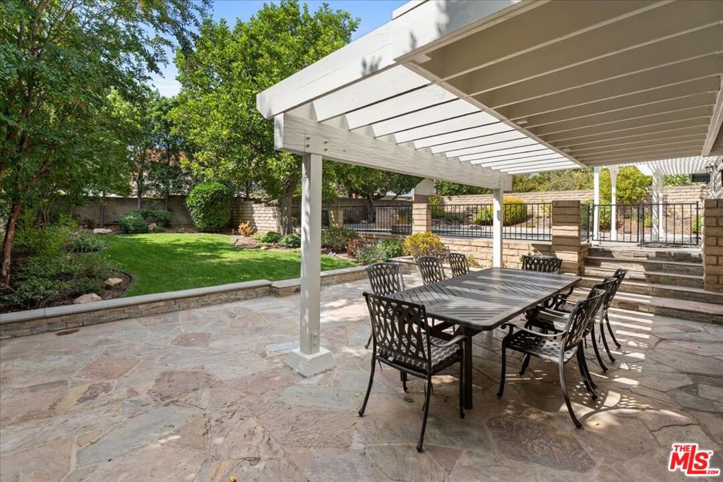 11717 Pala Mesa Drive