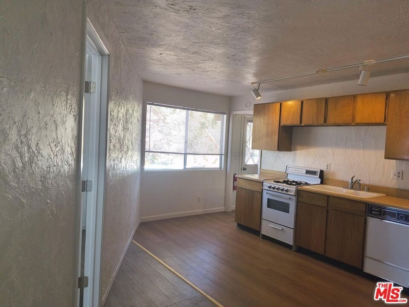 2767 Cedar Lane