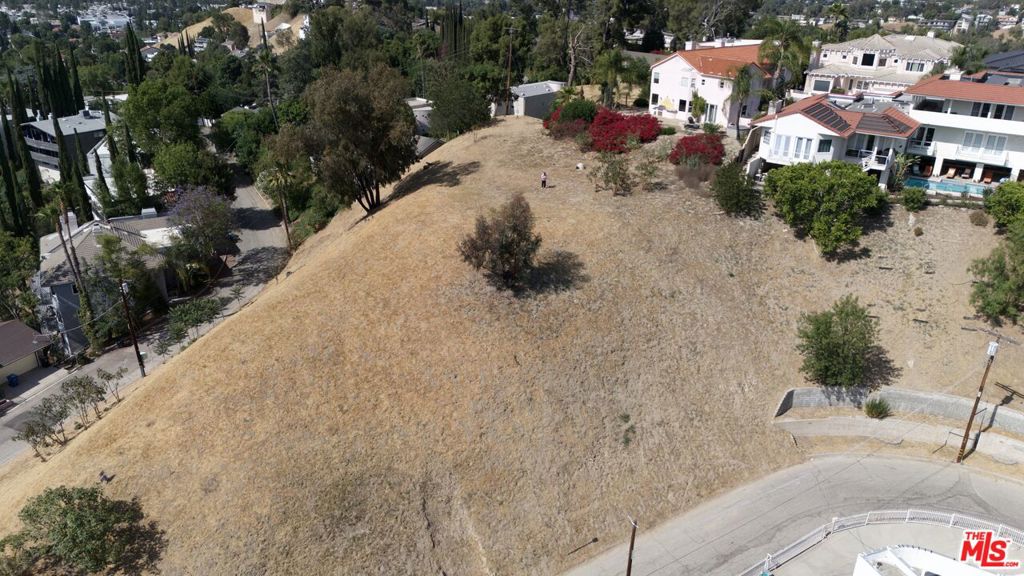 5015 Calatrana Drive