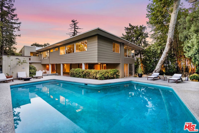 1024 Armada Drive