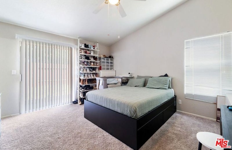 2156 Knollwood Court