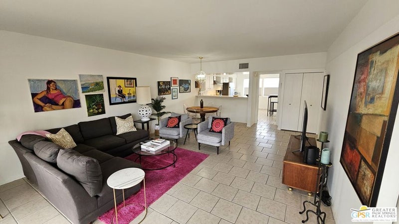 277 E Alejo Road 220