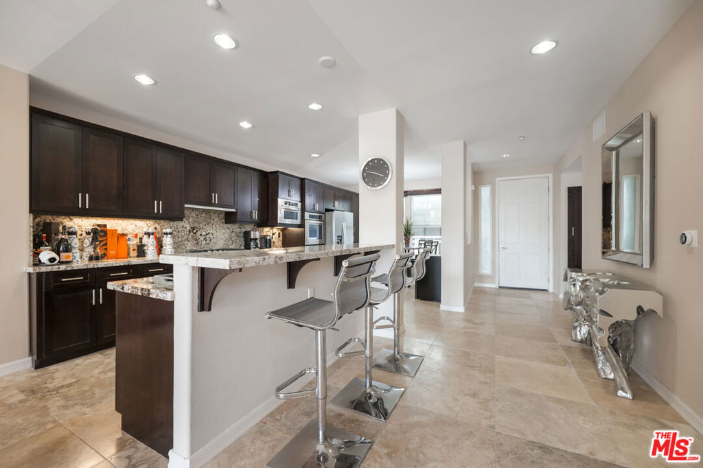 1542 Seabridge Lane