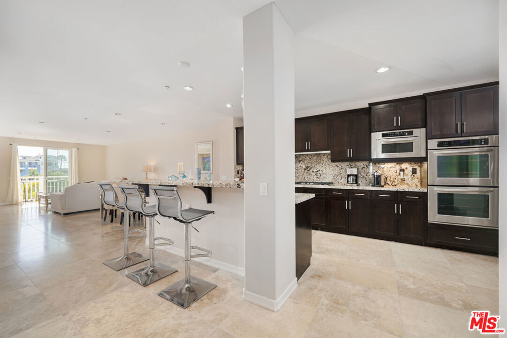 1542 Seabridge Lane