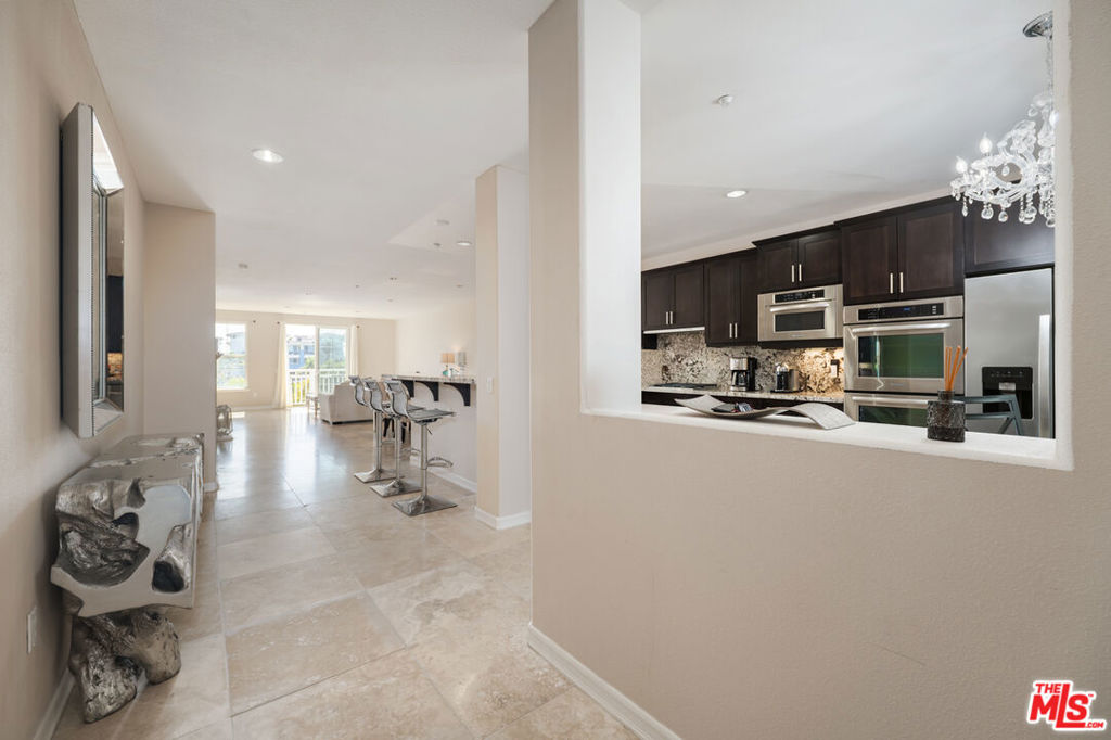 1542 Seabridge Lane