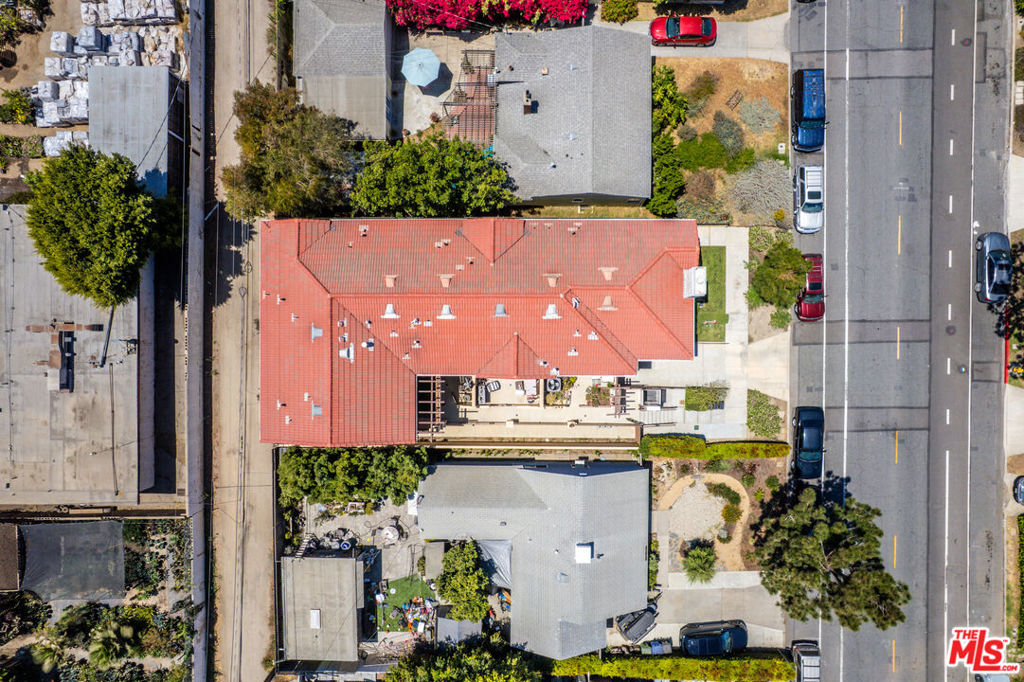 3837 Bentley Avenue