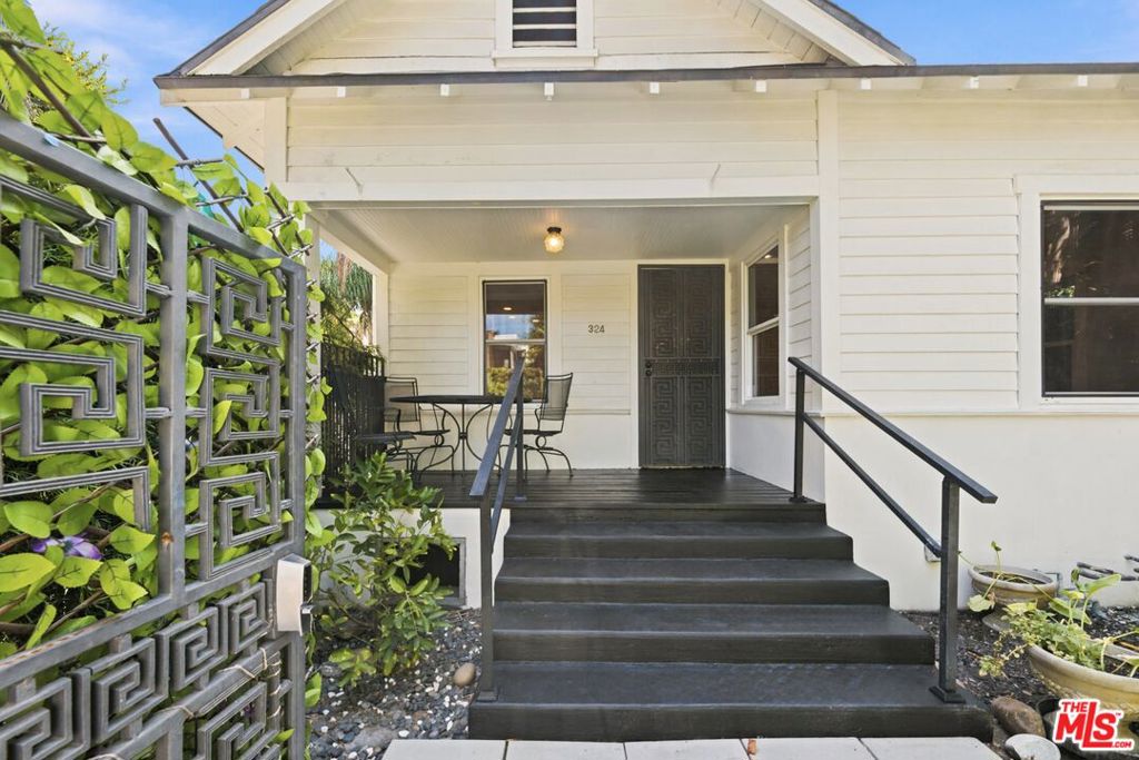 322 Huntley Drive