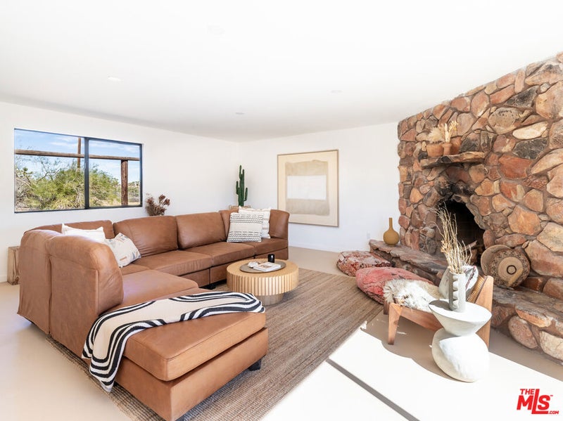 57625 Buena Vista Drive