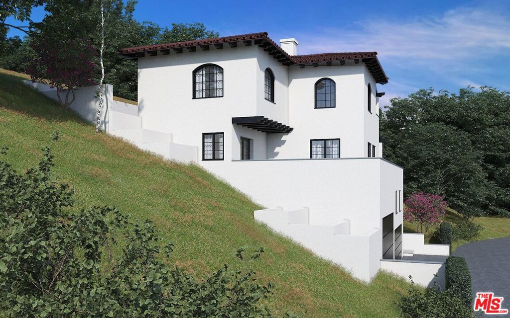 4011 N Glenalbyn Drive