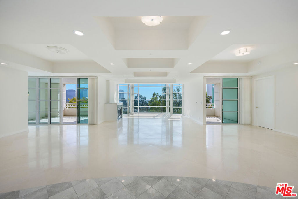 10380 Wilshire Boulevard 404