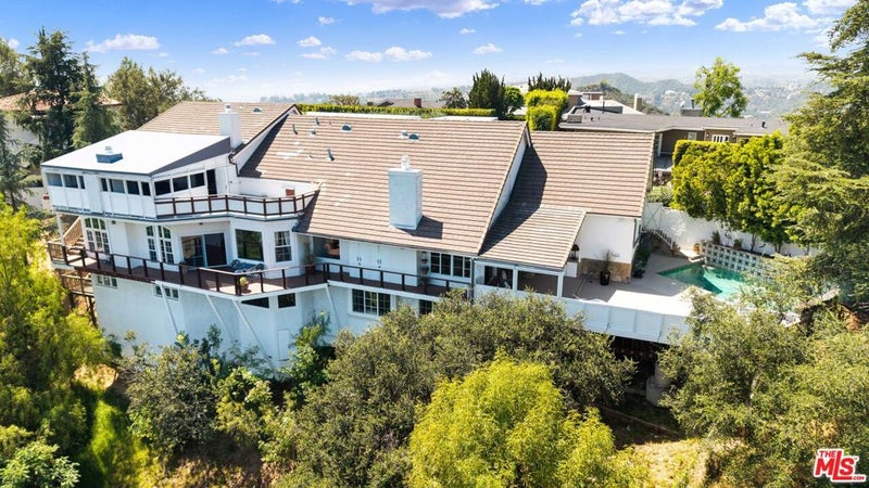 2312 Kimridge Road